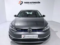 Usado VW Golf VIII Life 131 CV (96 kW) 2020 Gris Utilitario