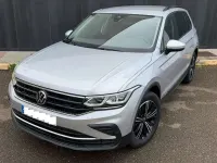 Usado VW Tiguan Life 150 CV (110 kW) 2023 Gris / plata SUV