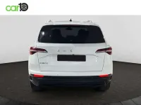 Usado Skoda Karoq Ambition 150 CV (110 kW) 2022 Blanco SUV