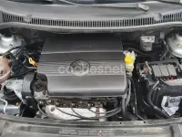 Usado VW Fox 75 CV (55 kW) 2005 Gris / plata Utilitario