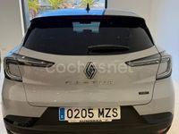 Usado Renault Captur Techno 145 CV (106 kW) 2025 Gris / plata SUV