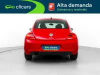 Usado VW Beetle 105 CV (77 kW) 2014 Rojo Utilitario