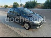 Usado Peugeot 206 70 CV (51 kW) 2006 Gris / plata Berlina