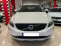 Usado Volvo XC60 Momentum 150 CV (110 kW) 2016 Blanco SUV