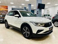 Usado VW Tiguan Life 150 CV (110 kW) 2021 Blanco SUV