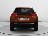 Usado Peugeot 2008 Allure 131 CV (96 kW) 2020 Naranja SUV