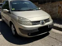 Usado Renault Scénic II Dynamique 130 CV (95 kW) 2006 Beige Monovolumen