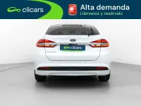 Usado Ford Mondeo Titanium 167 CV (122 kW) 2019 Blanco Berlina