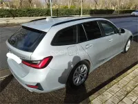 Usado BMW 330e Comfort Edition 292 CV (214 kW) 2021 Gris / plata Familiar