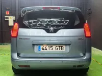Usado Peugeot 5008 Premium 109 CV (80 kW) 2010 Azul Monovolumen