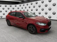 Usado BMW 118 Comfort Edition 140 CV (102 kW) 2020 Rojo Berlina