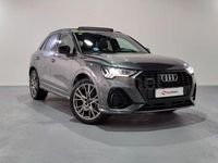 Usado Audi Q3 Ambiente 150 CV (110 kW) 2024 Gris / plata SUV