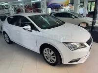 Usado Seat Leon I-Tech 105 CV (77 kW) 2015 Blanco Berlina