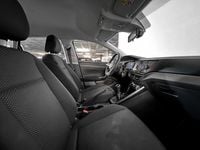 Usado VW Polo Trendline 95 CV (69 kW) 2022 Azul arrecife metalizado Utilitario