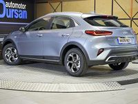 Nuevo Kia XCeed 100 CV (73 kW) 2025 Gris / plata SUV