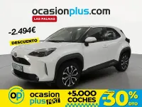 Usado Toyota Yaris Style 125 CV (91 kW) 2022 Blanco Utilitario