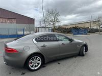 Usado Jaguar XE Portfolio 200 CV (147 kW) 2018 Gris / plata Berlina