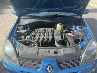 Usado Renault Clio II 75 CV (55 kW) 2003 Azul Berlina