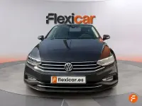 Usado VW Passat Executive 120 CV (88 kW) 2020 Gris Familiar