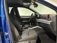 Usado Seat Arona FR 116 CV (85 kW) 2025 Azul SUV