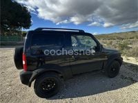 Usado Suzuki Jimny 85 CV (62 kW) 2009 Negro SUV