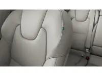 Usado Volvo XC60 Plus 250 CV (183 kW) 2024 Gris SUV