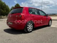 Usado VW Golf V GT 105 CV (77 kW) 2007 Rojo Berlina