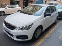 Usado Peugeot 308 Access 100 CV (73 kW) 2019 Blanco Berlina