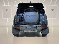 Usado Land Rover Defender Carpathian Edition 525 CV (386 kW) 2023 Gris / plata SUV