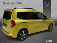 Usado Mercedes T180 116 CV (85 kW) 2023 Amarillo Monovolumen