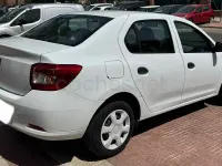 Usado Dacia Logan Ambiance 75 CV (55 kW) 2014 Blanco Berlina