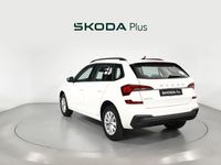 Nuevo Skoda Kamiq Essence 95 CV (69 kW) 2025 Blanco SUV