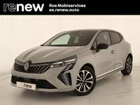 Usado Renault Clio V Techno 100 CV (73 kW) 2025 Gris Berlina