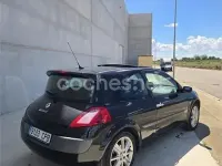Usado Renault Mégane II Authentique 136 CV (100 kW) 2003 Negro Berlina