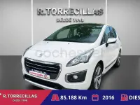 Usado Peugeot 3008 Allure 120 CV (88 kW) 2016 Blanco SUV
