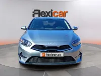 Usado Kia Ceed 136 CV (100 kW) 2023 Gris Utilitario