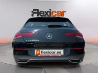 Usado Mercedes CLA250e Shooting Brake 218 CV (160 kW) 2023 Negro Familiar