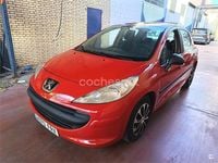 Usado Peugeot 207 90 CV (66 kW) 2007 Rojo Berlina
