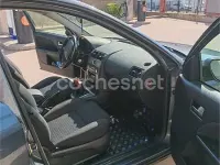Usado Ford Mondeo Trend 115 CV (84 kW) 2003 Gris / plata Berlina