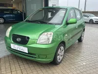 Usado Kia Picanto LX 65 CV (47 kW) 2007 Verde Utilitario