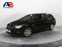 Usado Opel Astra Excellence 136 CV (100 kW) 2017 Negro Familiar