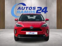 Begagnad Toyota Yaris Cross Active 116 HK (85 kW) 2024 Röd SUV