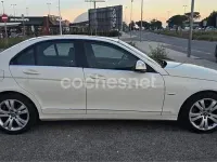 Usado Mercedes C200 Avantgarde 122 CV (89 kW) 2008 Blanco Berlina