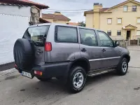 Usado Nissan Terrano SE 125 CV (91 kW) 1998 Gris / plata SUV