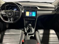 Usado MG ZS Luxury 111 CV (81 kW) 2024 Rojo