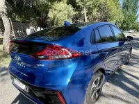 Usado Hyundai Ioniq 141 CV (103 kW) 2018 Azul Utilitario