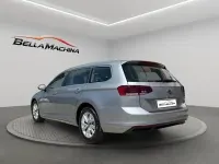 Usado VW Passat Business 150 CV (110 kW) 2022 Gris Familiar