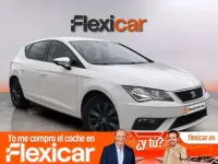Usado Seat Leon ST Style 131 CV (96 kW) 2019 Blanco Familiar