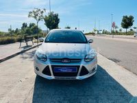 Usado Ford Focus 125 CV (91 kW) 2012 Gris / plata Berlina