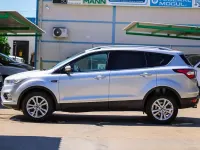 Usado Ford Kuga Trend+ 120 CV (88 kW) 2018 Gris SUV
